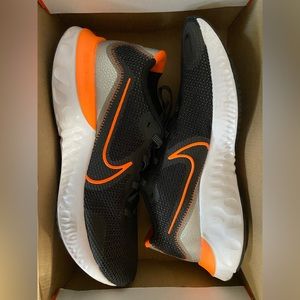 Nike Mens Running Shoes